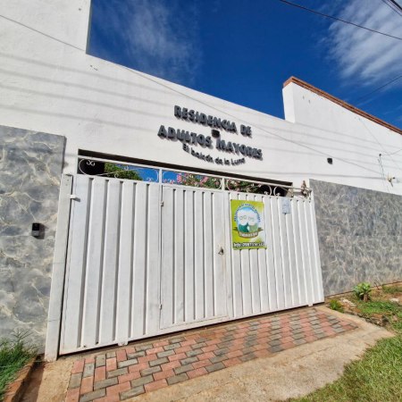 Hogar de Abuelos Balcón de Luna